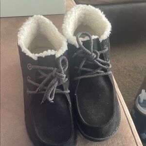 Cozy Black Women’s Boots